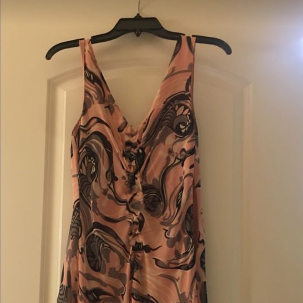 BCBG Maxazria Dress Size 6 Silk